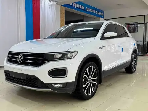 Volkswagen T-Roc, 2022