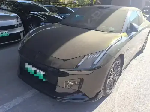 Lynk & Co 10, 2025