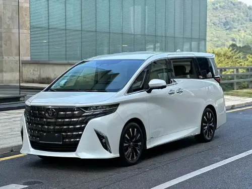 Toyota Alphard, 2024