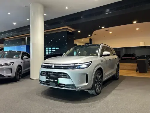 AITO M7, 2024