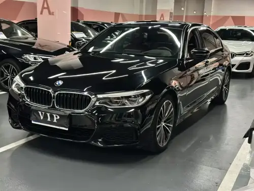 BMW 5-Series, 2020