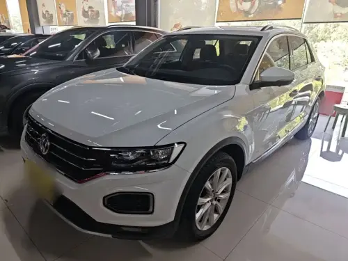 Volkswagen T-Roc, 2020
