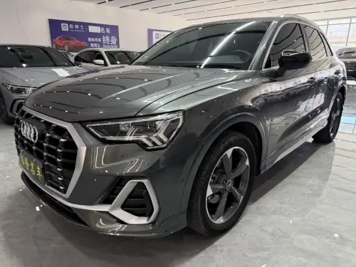 Audi Q3, 2022