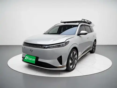 Dongfeng eπ008, 2024