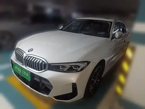 BMW 3-Series, 2023