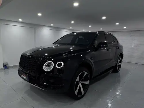 Bentley Bentayga, 2022