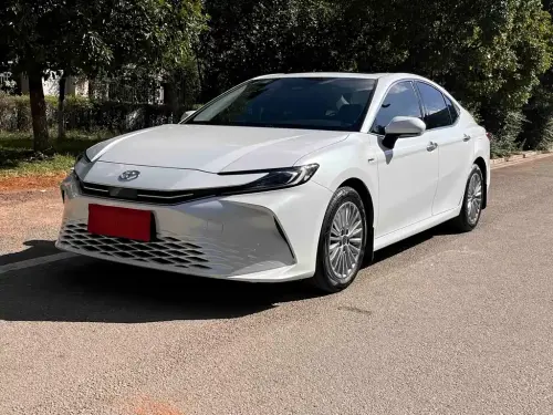 Toyota Camry, 2025