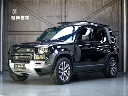 Land Rover Defender, 2023