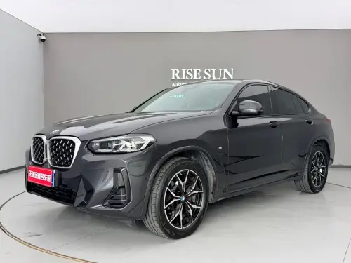 BMW X4, 2022