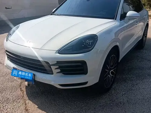 Porsche Cayenne, 2023
