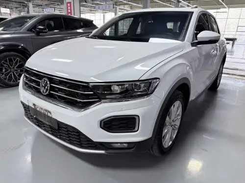 Volkswagen T-Roc, 2022