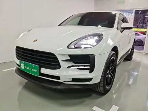 Porsche Macan, 2021
