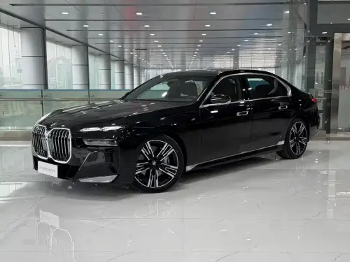 BMW 7-Series, 2026