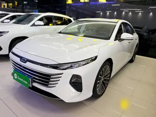 Bestune B70, 2025