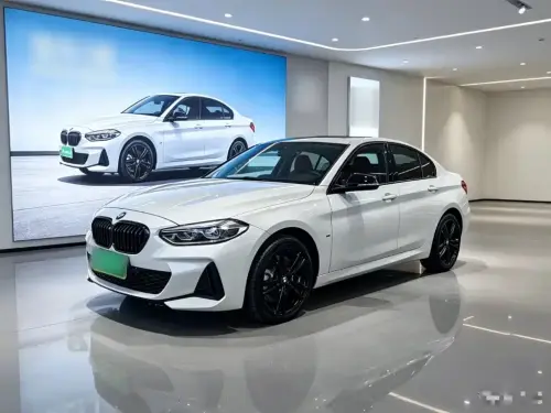 BMW 1-Series, 2021