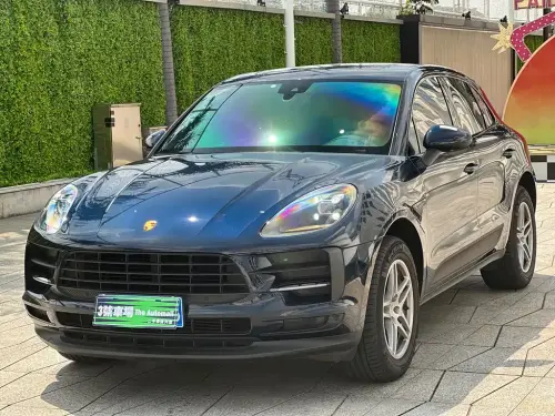 Porsche Macan, 2020
