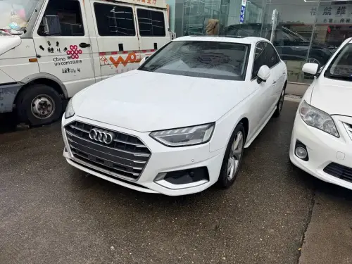 Audi A4, 2022