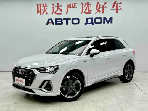 Audi Q3, 2022