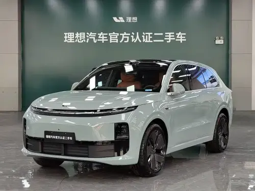 Li Auto L6, 2025