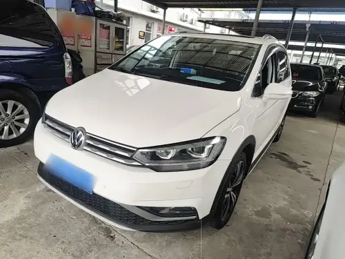 Volkswagen Touran, 2021
