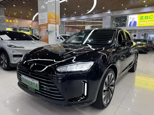 AITO M5, 2022