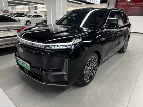 Geely Galaxy M9, 2025