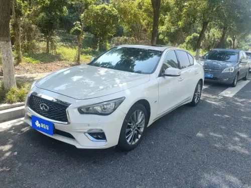 Infiniti Q50, 2021