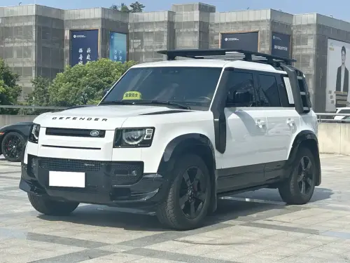 Land Rover Defender, 2022