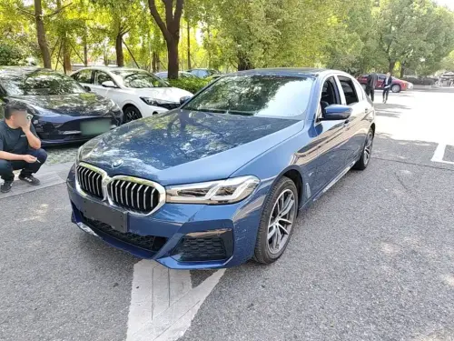 BMW 5-Series, 2020