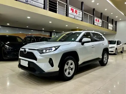 Toyota RAV4, 2023