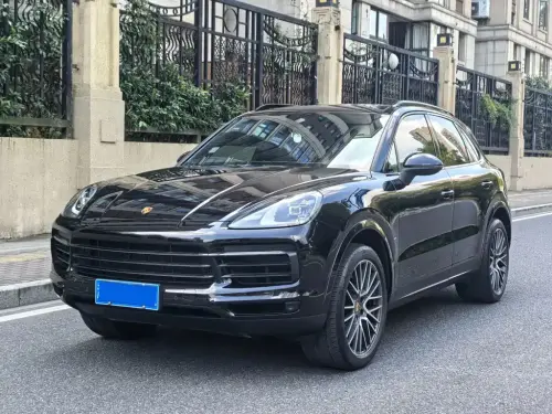 Porsche Cayenne, 2022