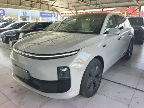 Li Auto L6, 2024