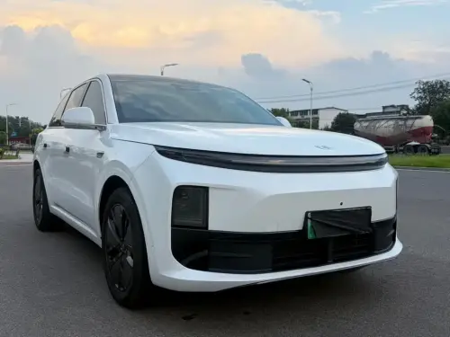 Li Auto L6, 2024
