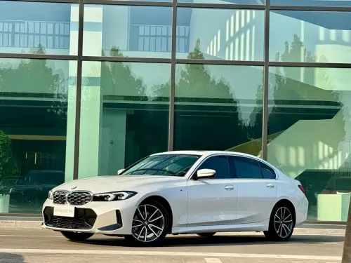 BMW 3-Series, 2025