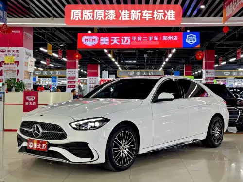 Mercedes-Benz C-Class, 2024