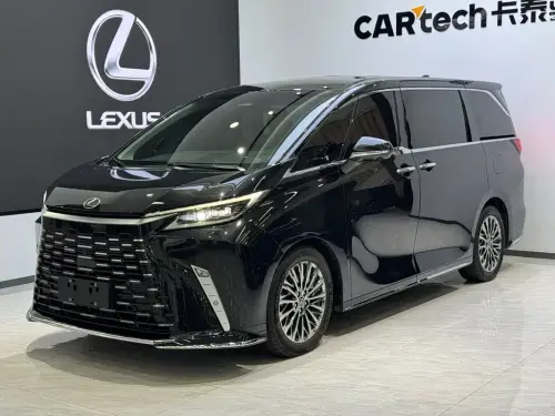 Lexus LM, 2025