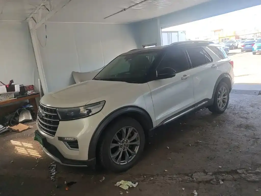 Ford Explorer, 2021