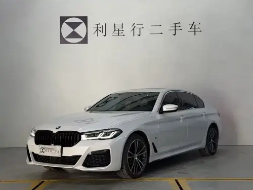 BMW 5-Series, 2023