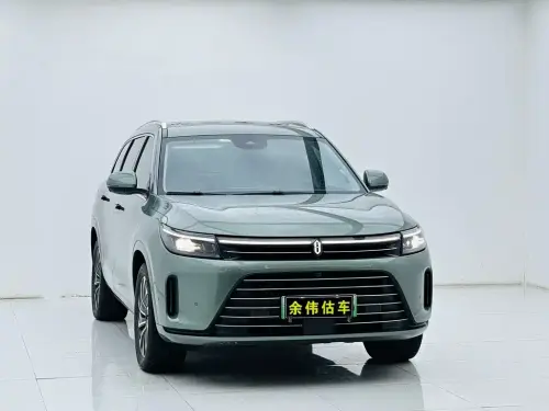 AITO M7, 2022