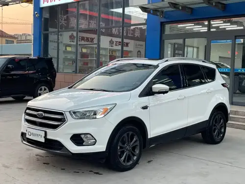 Ford Kuga, 2019