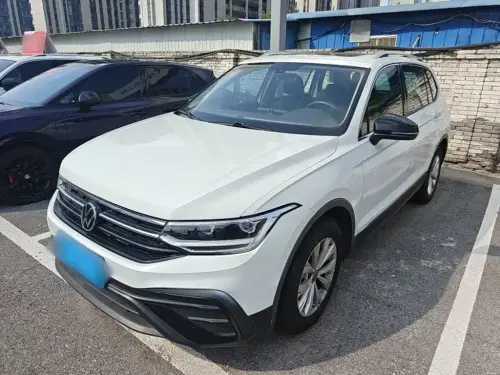 Volkswagen Tiguan, 2024