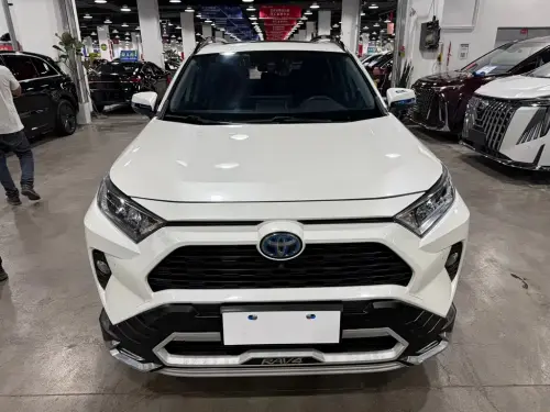 Toyota RAV4, 2020
