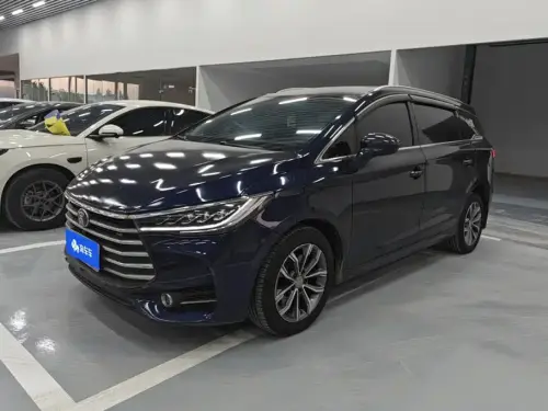 BYD Song MAX, 2020