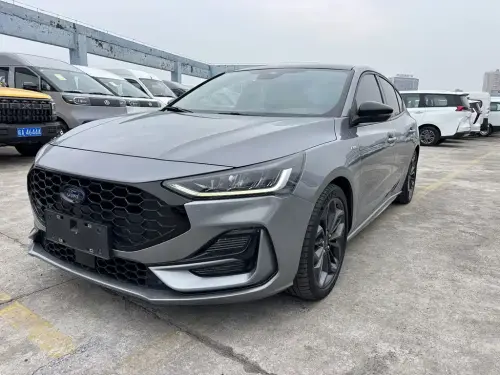 Ford Focus, 2022
