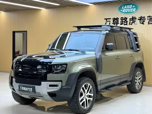 Land Rover Defender, 2022
