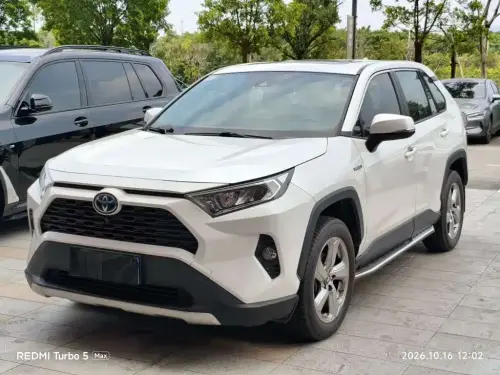 Toyota RAV4, 2022