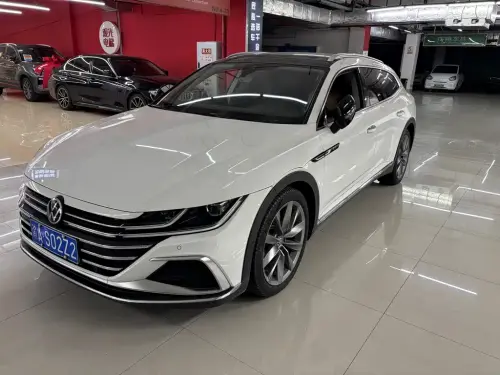 Volkswagen CC, 2023