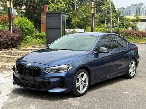 BMW 1-Series, 2021