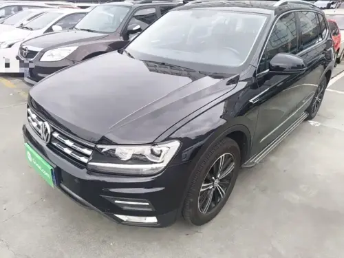 Volkswagen Tiguan, 2020