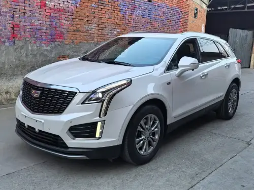 Cadillac XT5, 2022